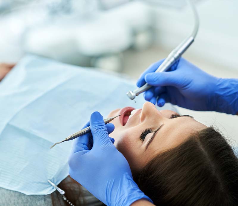 kobieta-u-dentysty-2